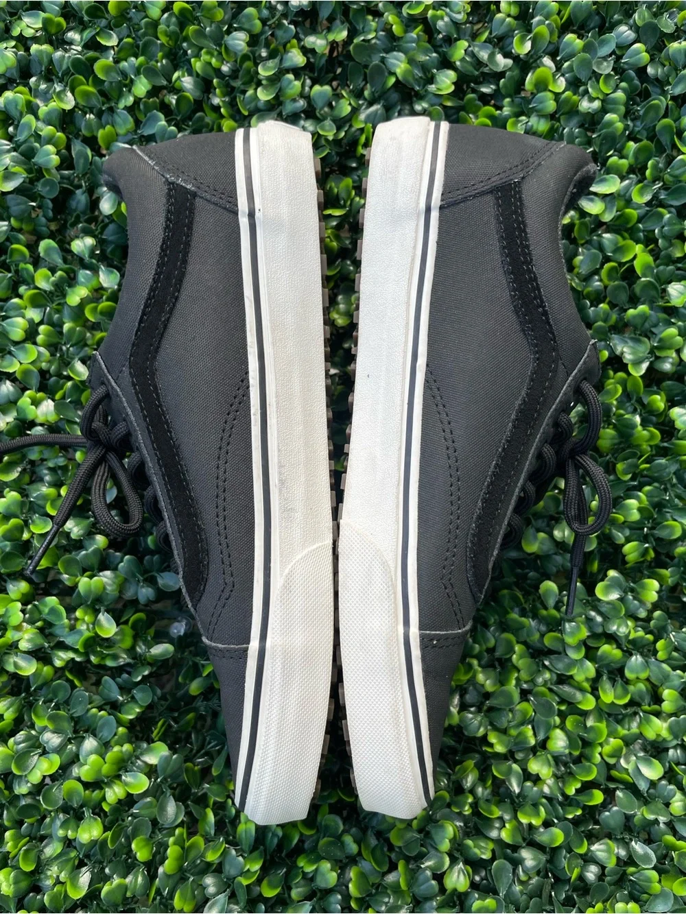 Vans Charcoal and White Casual Shoes size mens 8.5 women’s 10